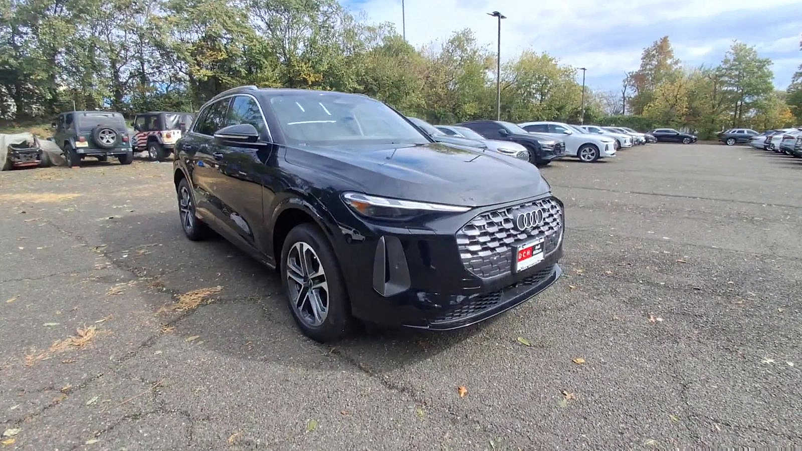 Thumbnail: 2025 Audi Q5 - 2