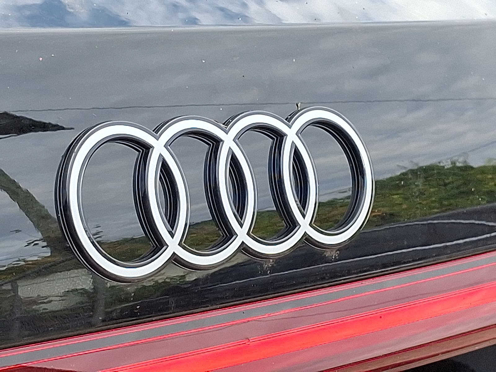 Thumbnail: 2025 Audi Q5 - 18