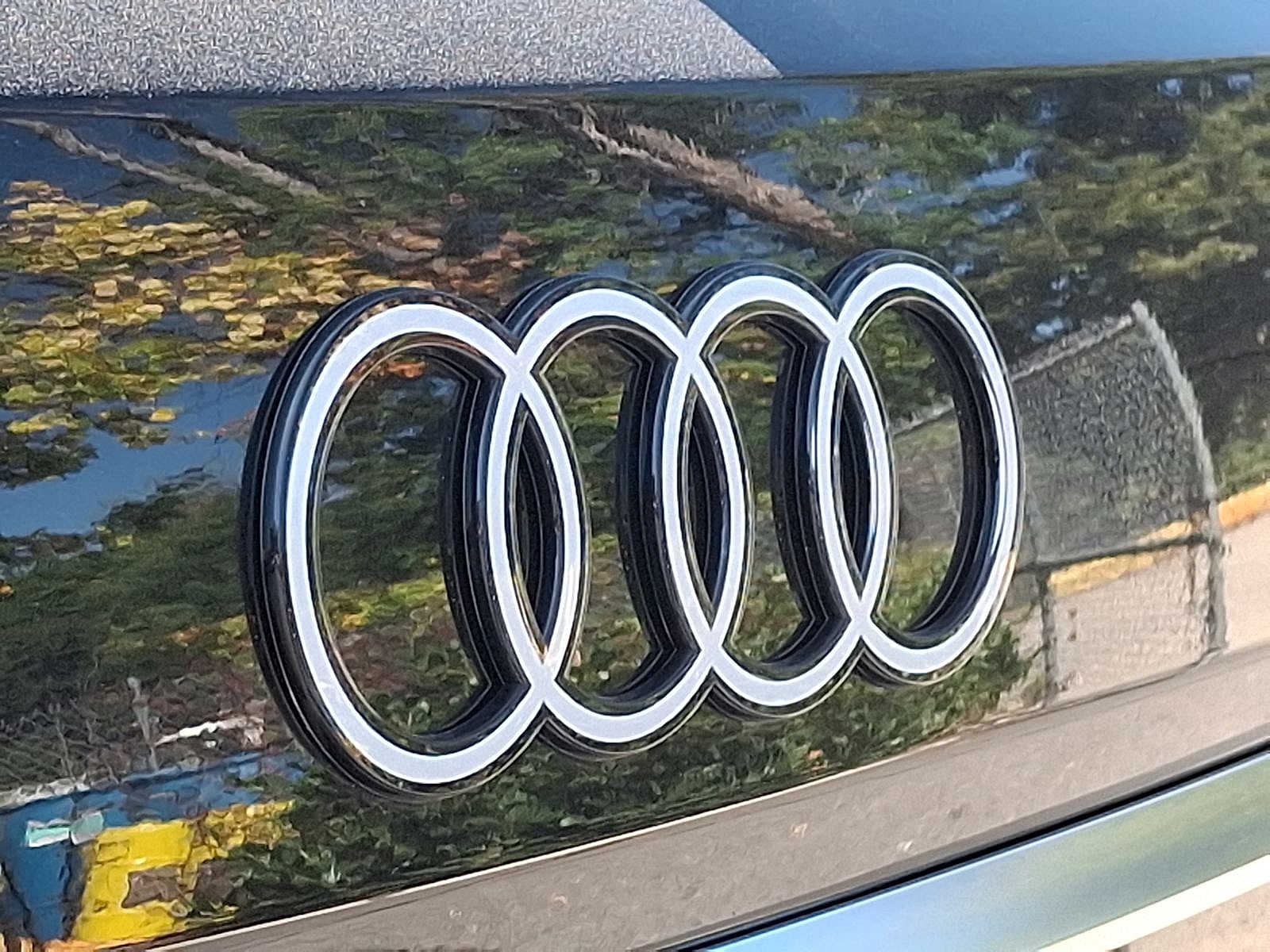 Thumbnail: 2025 Audi Q7 - 19