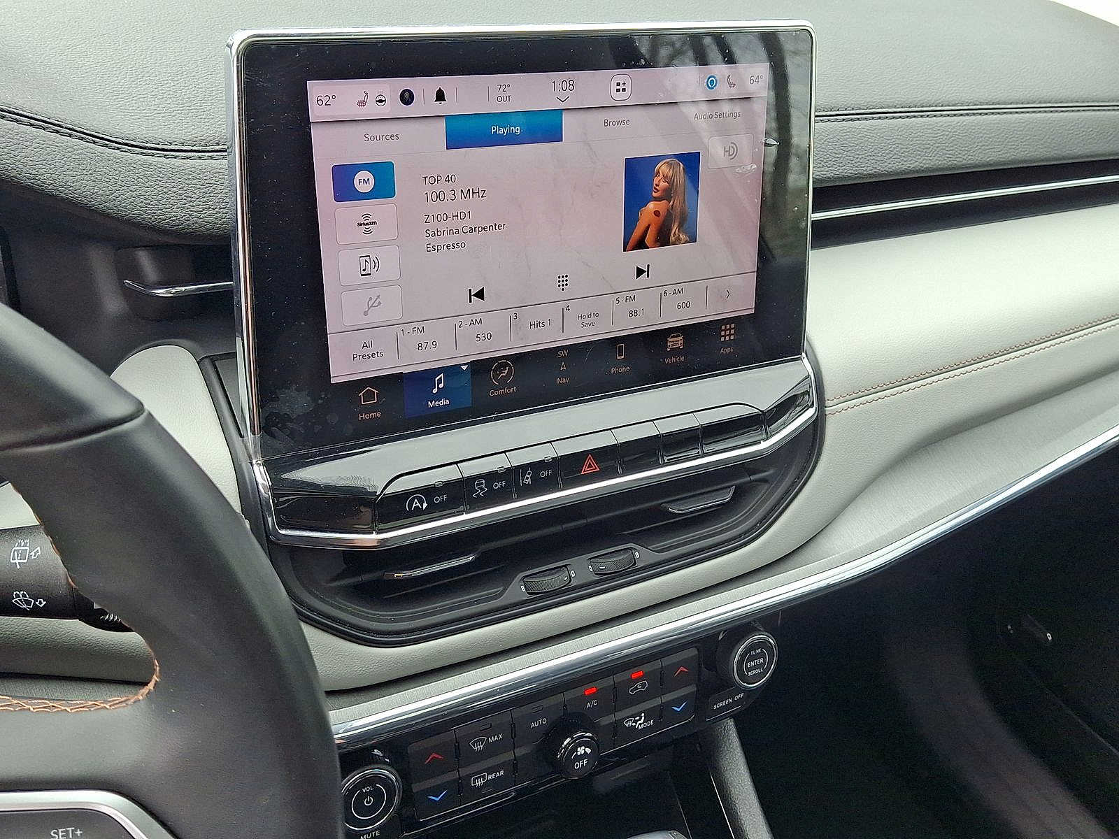 Thumbnail: 2022 Jeep Compass - 14