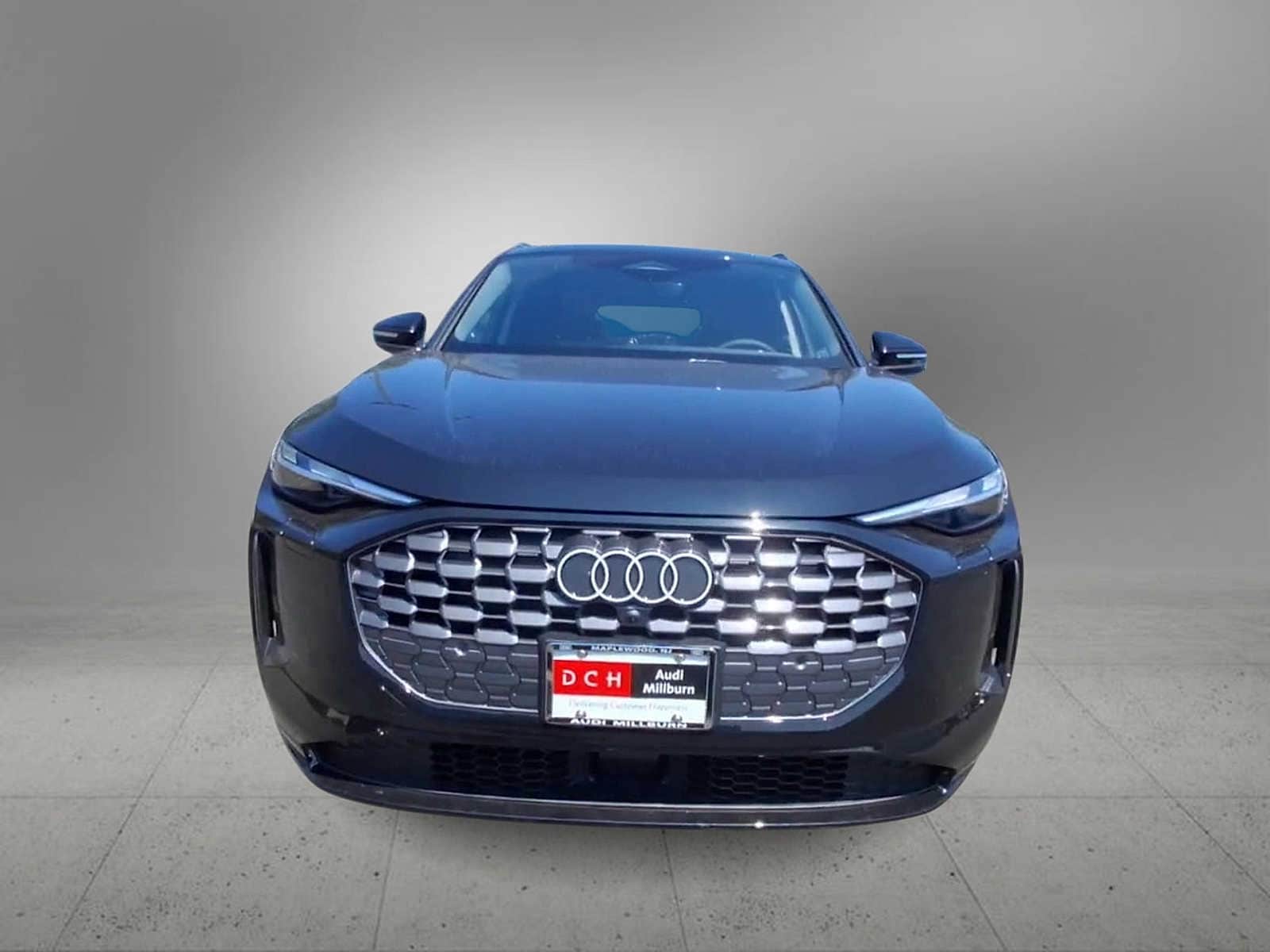 Thumbnail: 2025 Audi Q5 - 3
