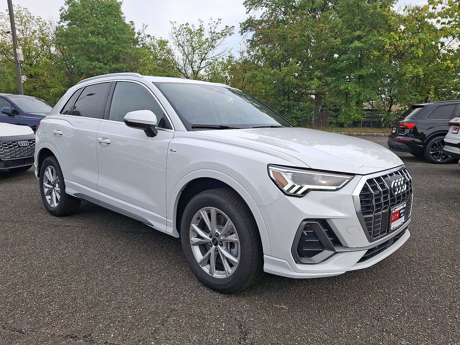 Thumbnail: 2025 Audi Q3 - 10