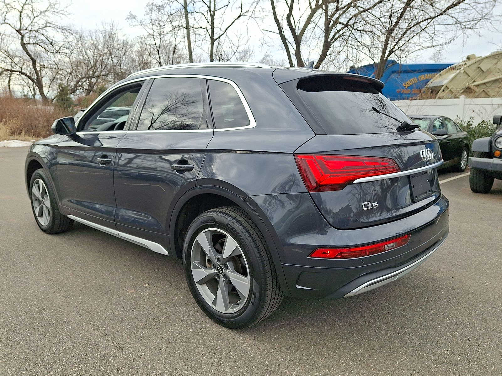 Thumbnail: 2023 Audi Q5 - 22