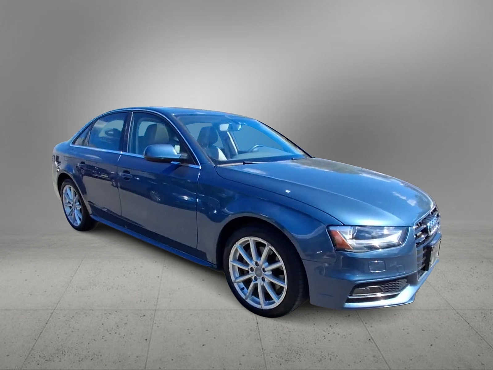 Thumbnail: 2016 Audi A4 - 2