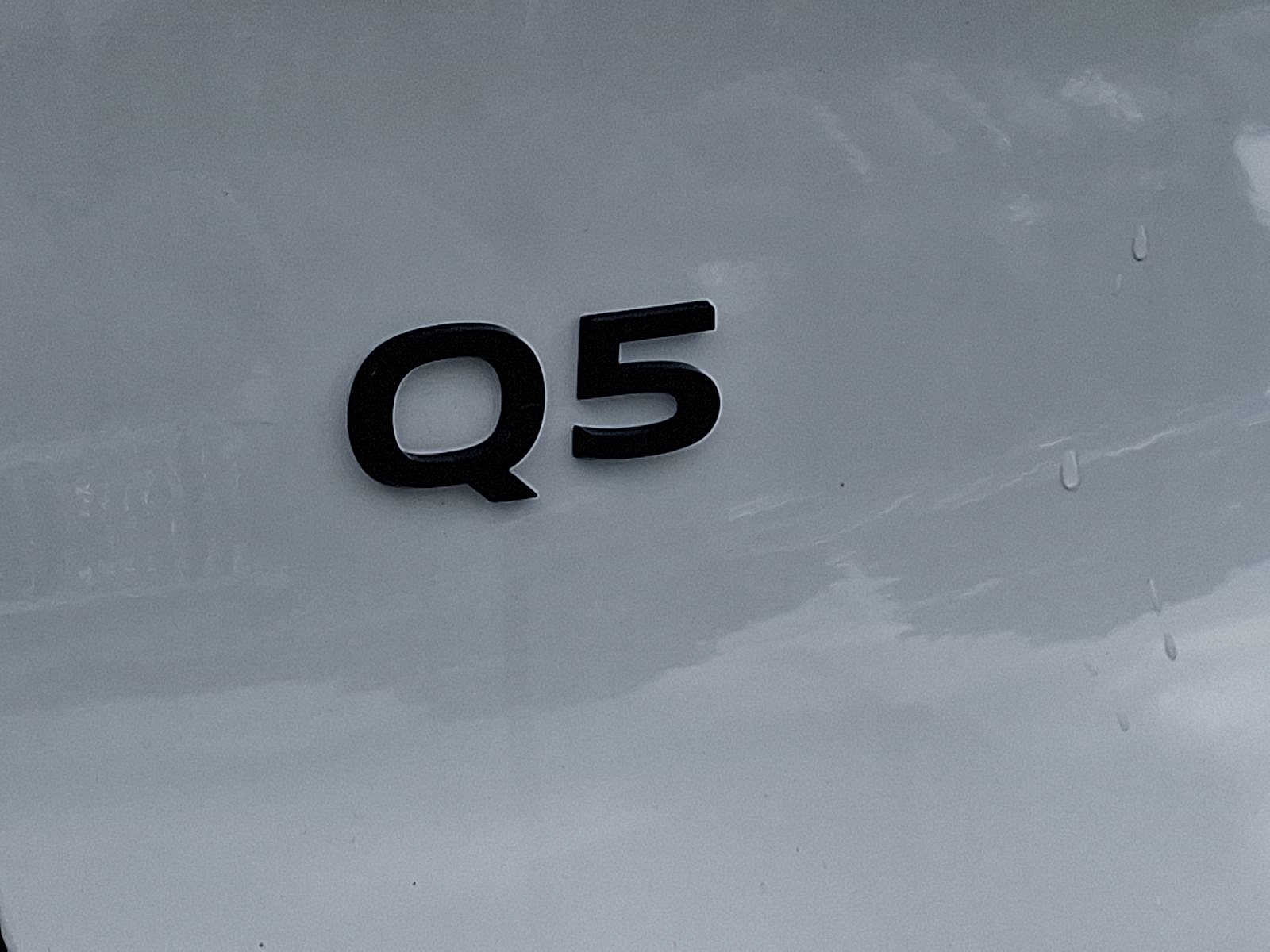 Thumbnail: 2025 Audi Q5 - 17