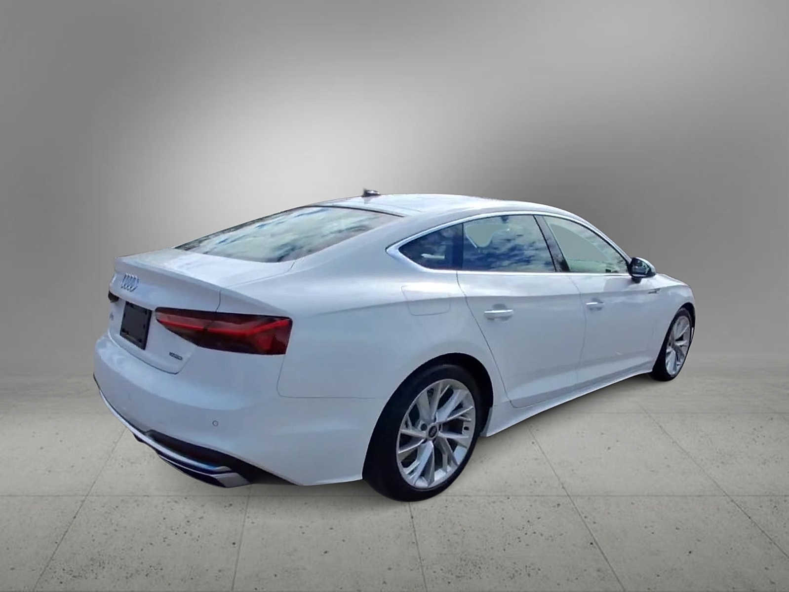 Thumbnail: 2023 Audi A5 - 8