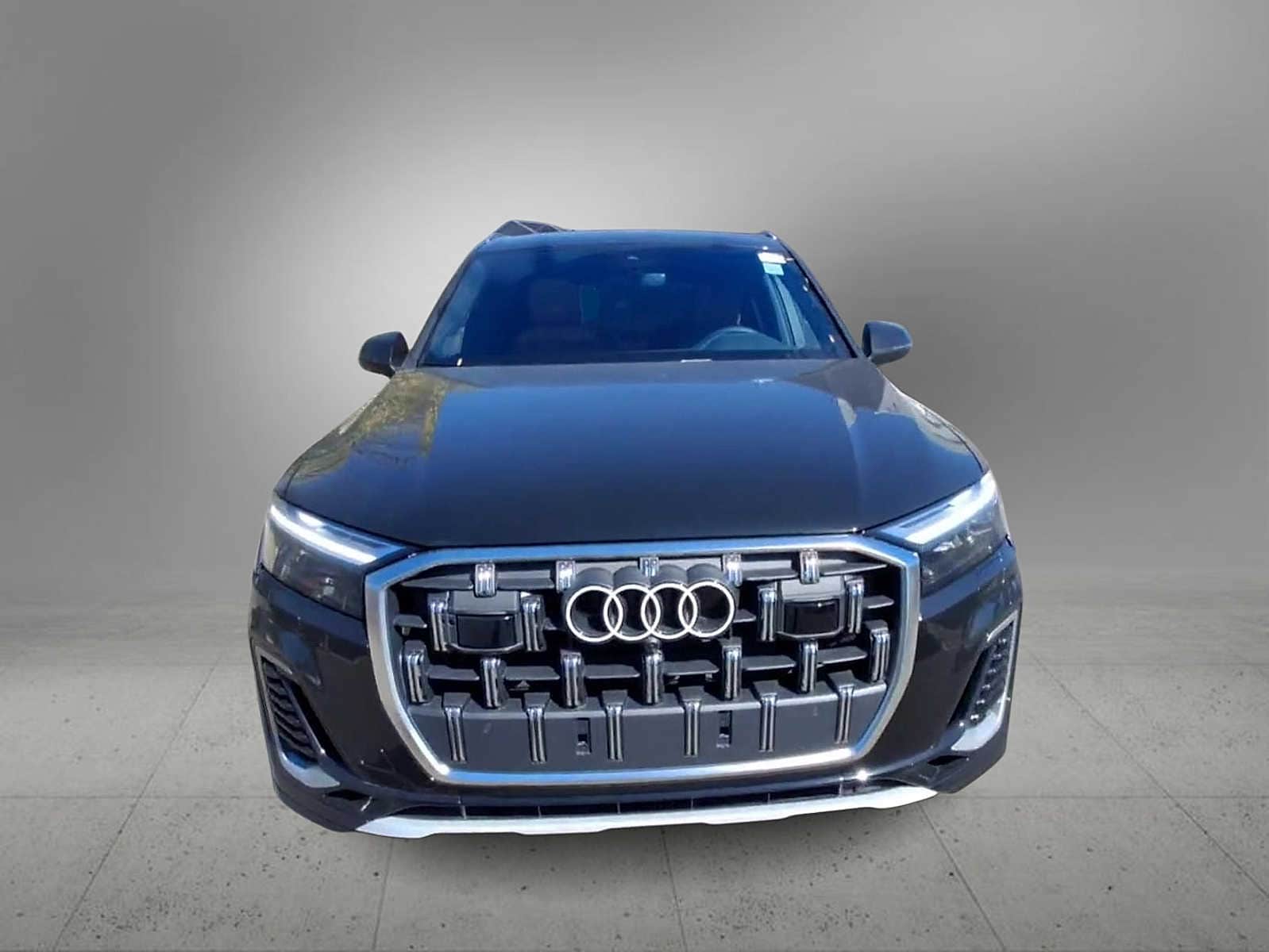 Thumbnail: 2025 Audi Q7 - 3