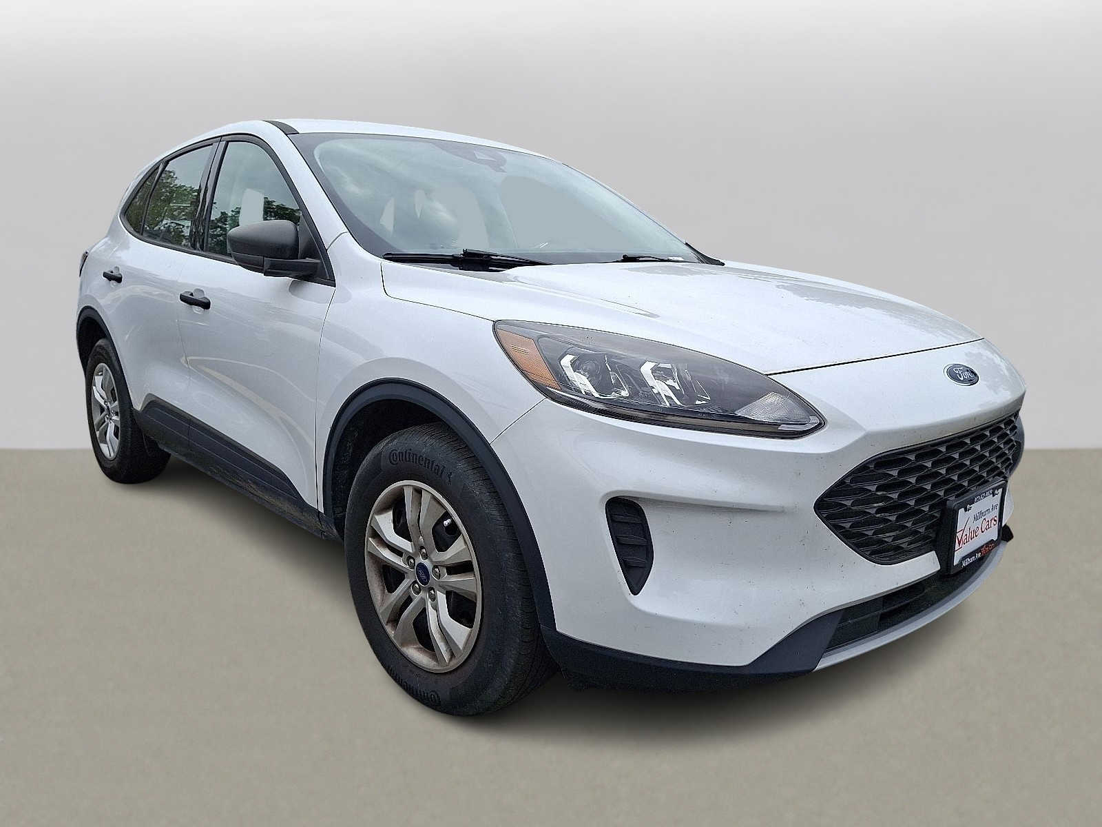2022 Ford Escape S photo 2