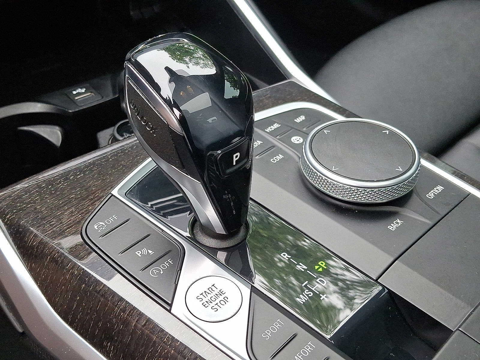 2020 BMW 3 Series 330i xDrive 12