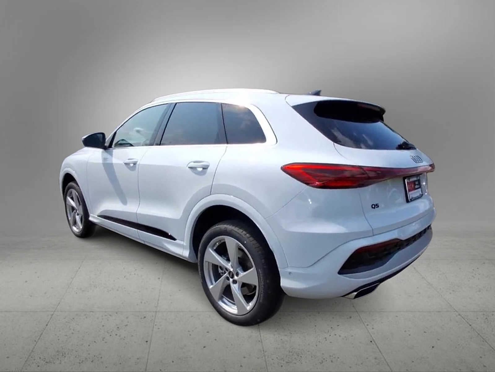 2025 Audi Q5 Premium Plus 6