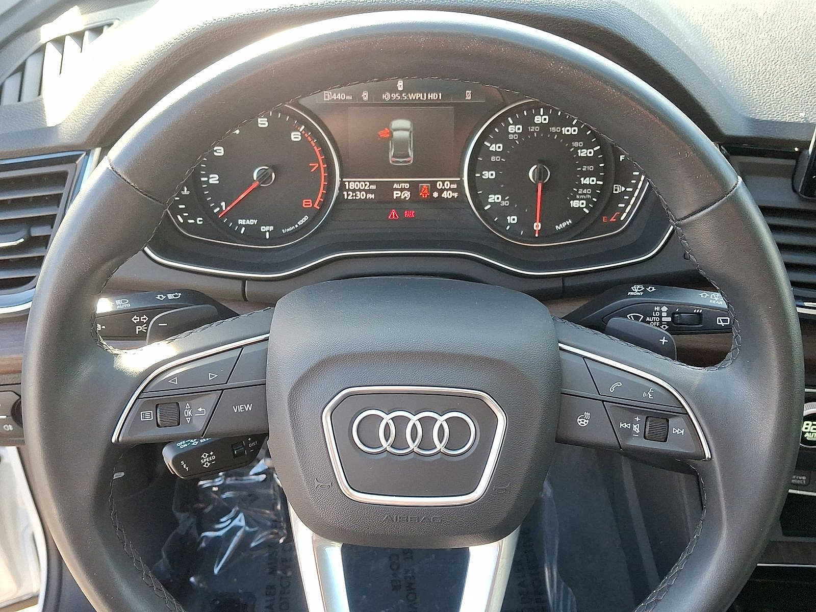 Thumbnail: 2023 Audi Q5 - 16