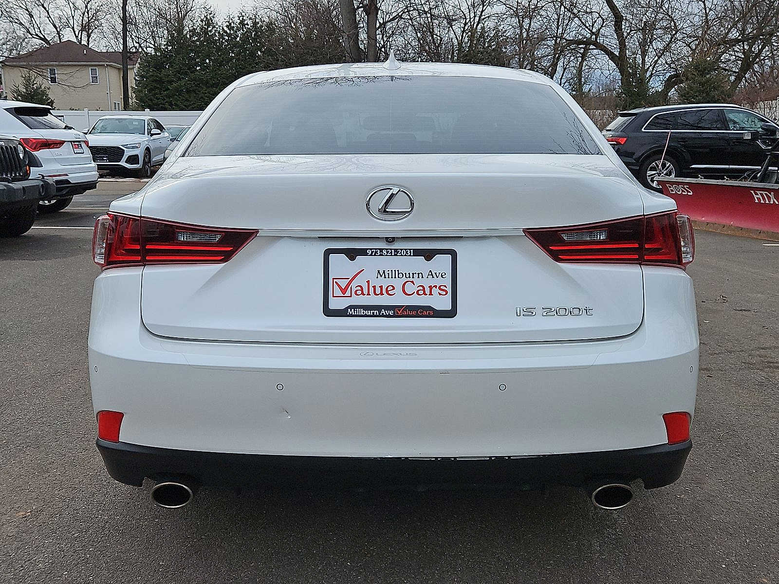 Thumbnail: 2016 Lexus IS - 23