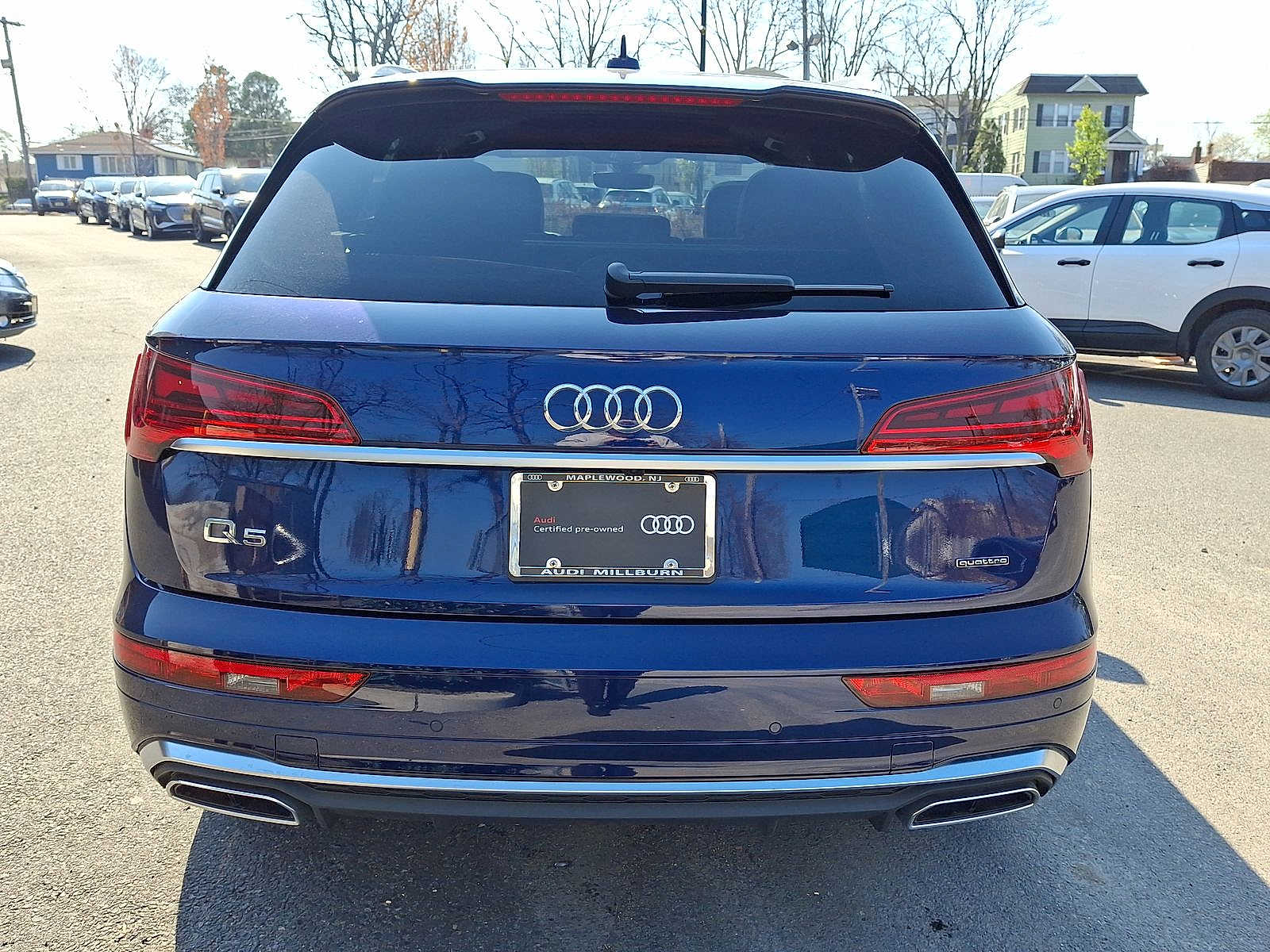 Thumbnail: 2023 Audi Q5 - 23