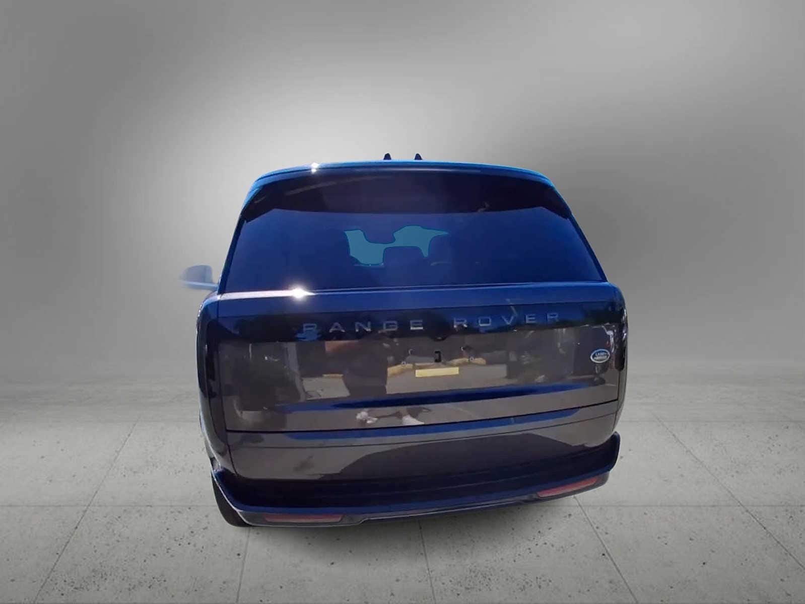 Thumbnail: 2023 Land Rover Range Rover - 7