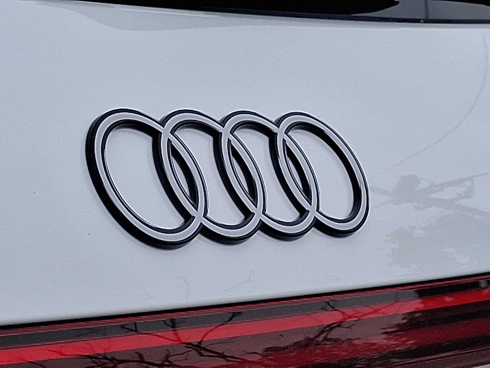 Thumbnail: 2026 Audi Q5 - 17