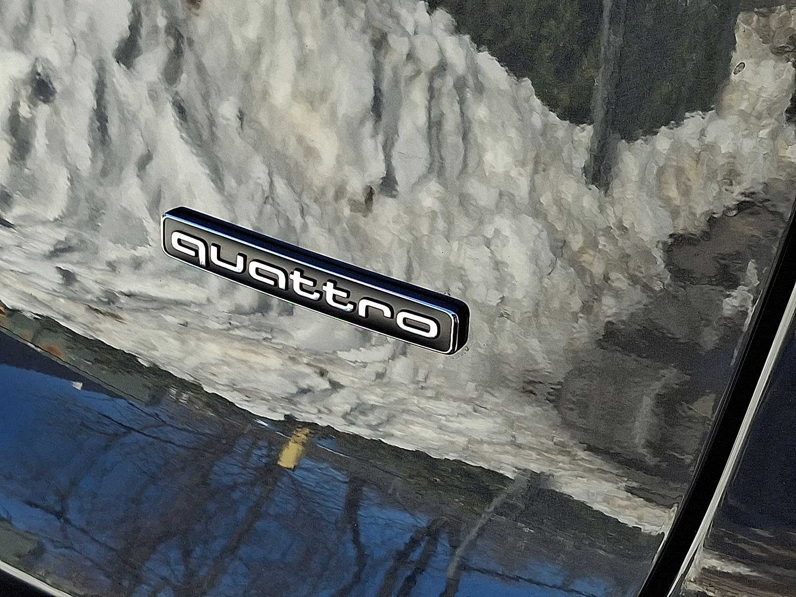 Thumbnail: 2025 Audi Q5 - 24