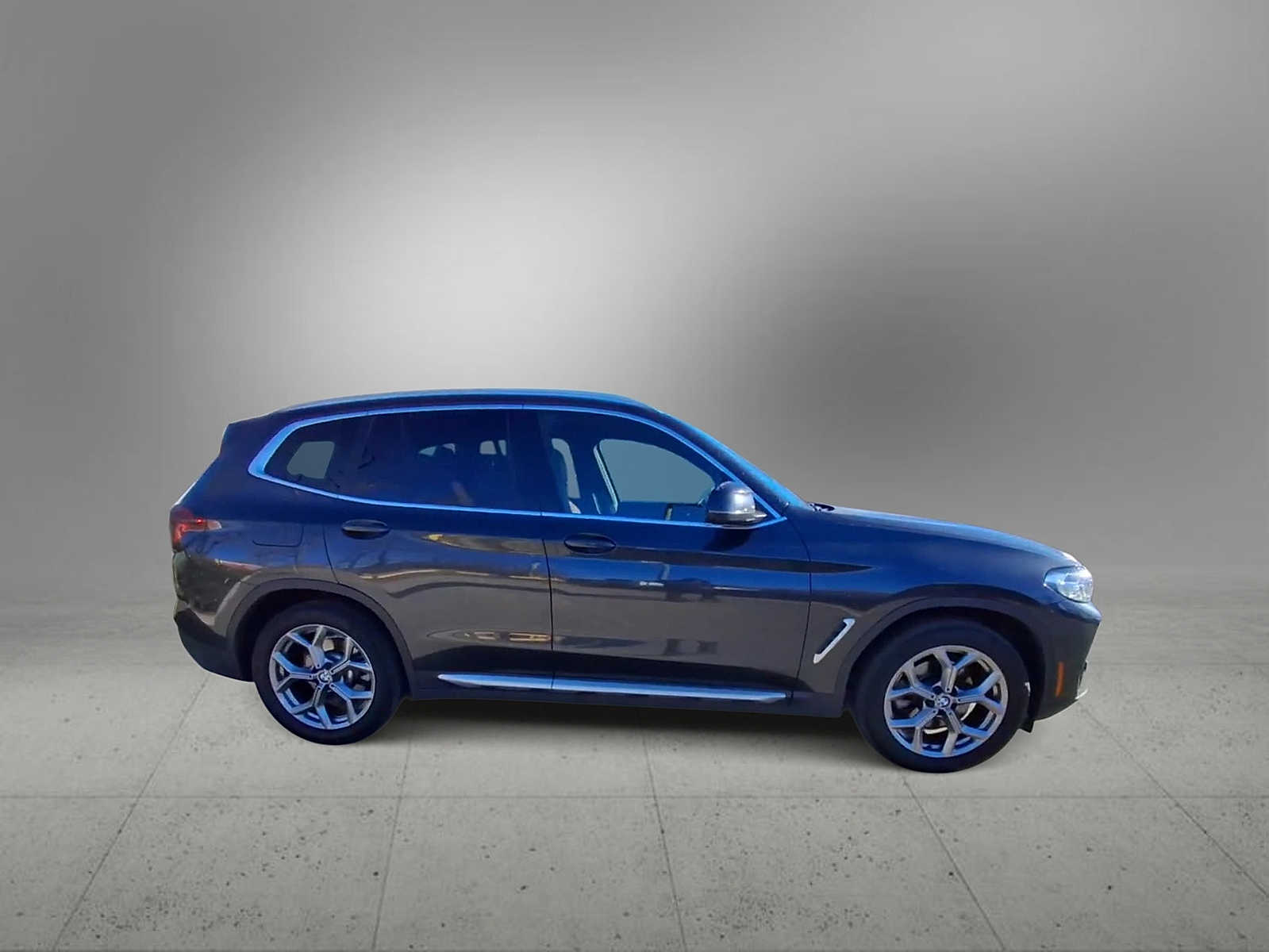 Thumbnail: 2023 BMW X3 - 9