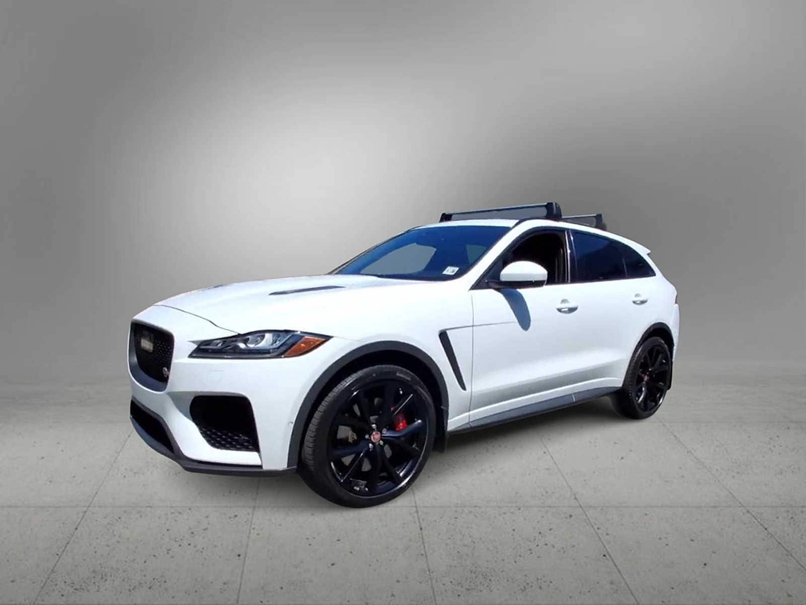 Thumbnail: 2020 Jaguar F-Pace - 4
