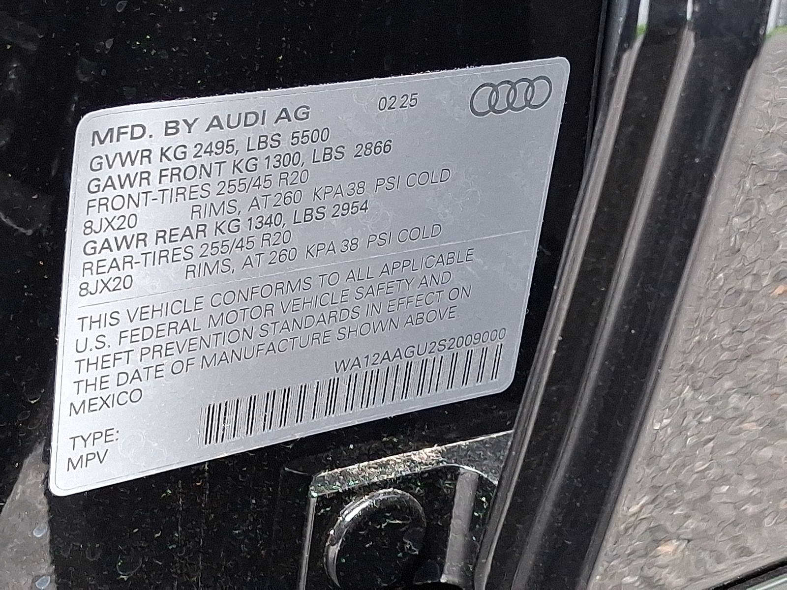 Thumbnail: 2025 Audi Q5 - 17