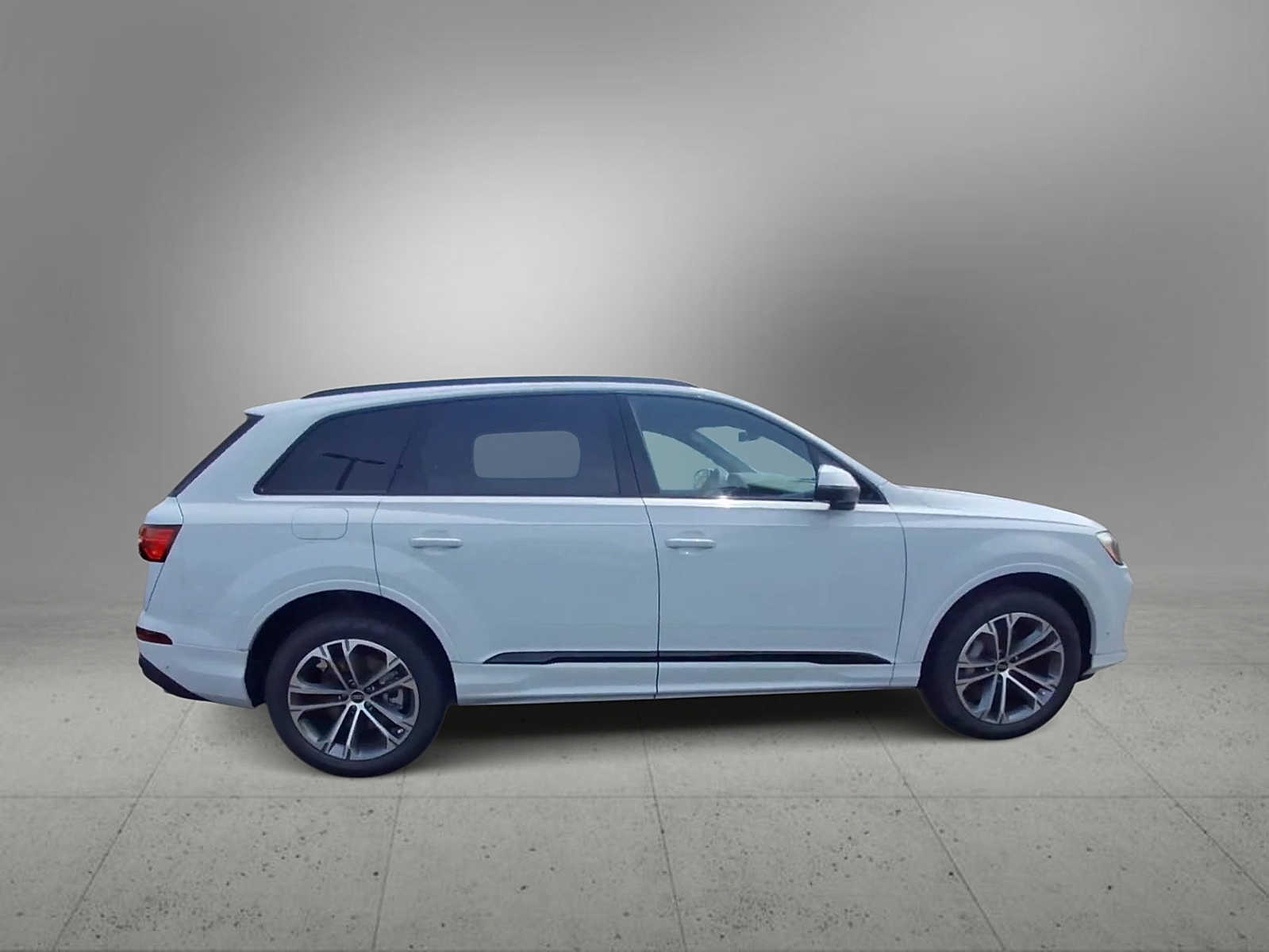 Thumbnail: 2026 Audi Q7 - 8