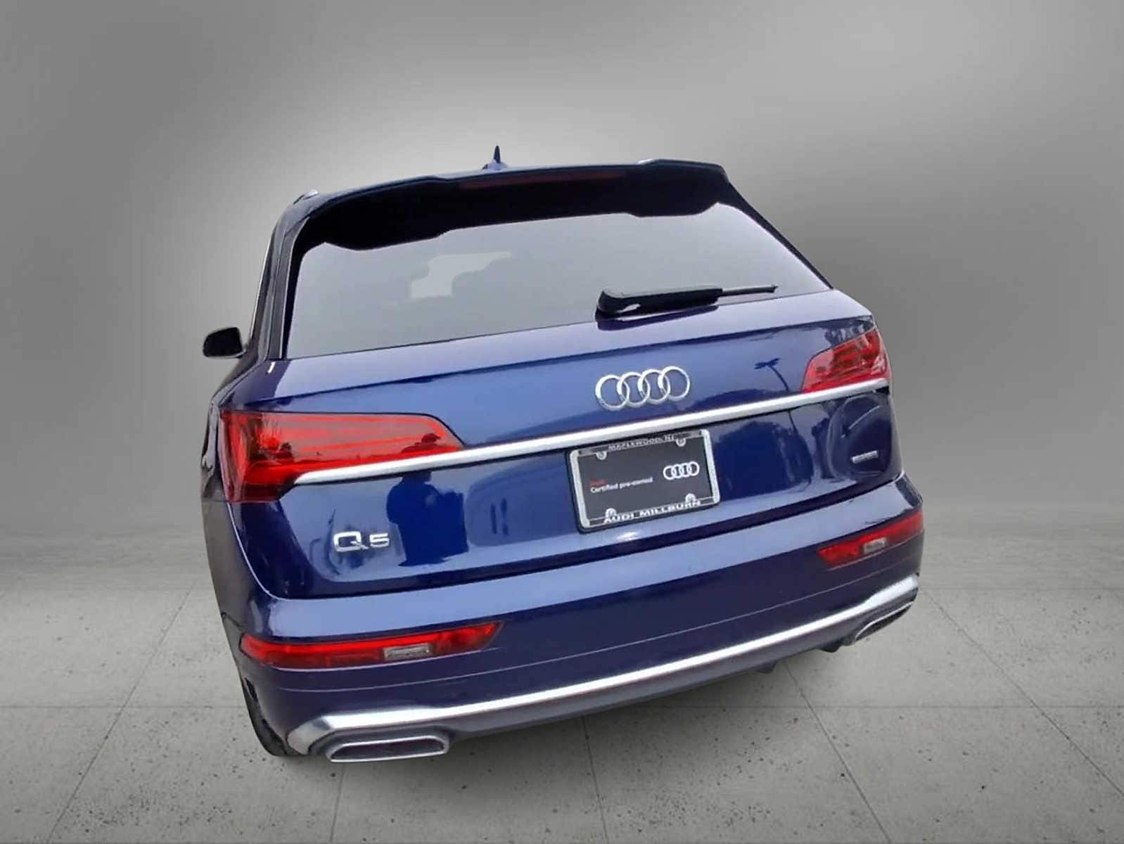 Thumbnail: 2023 Audi Q5 - 7