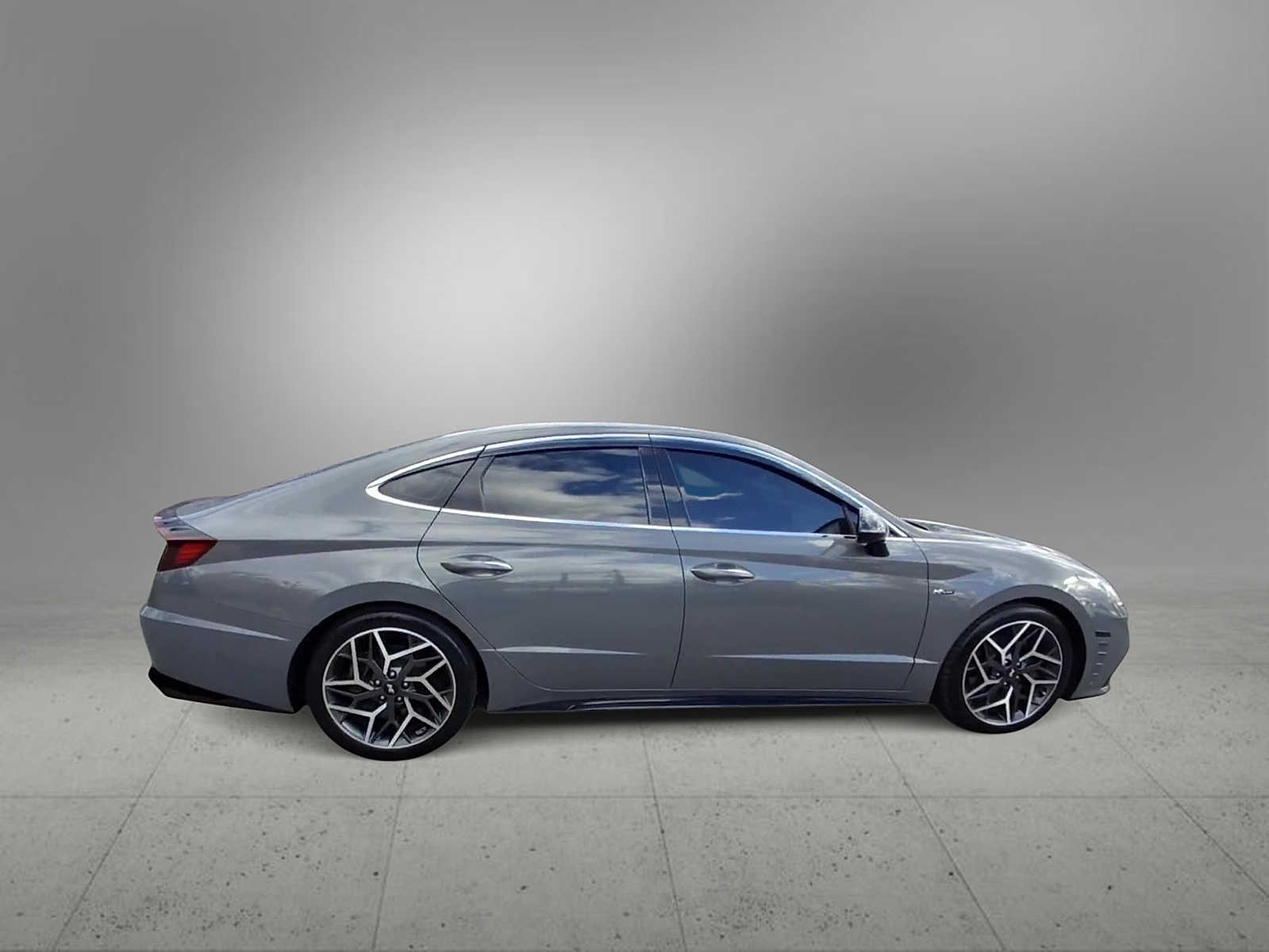 Thumbnail: 2022 Hyundai Sonata - 9