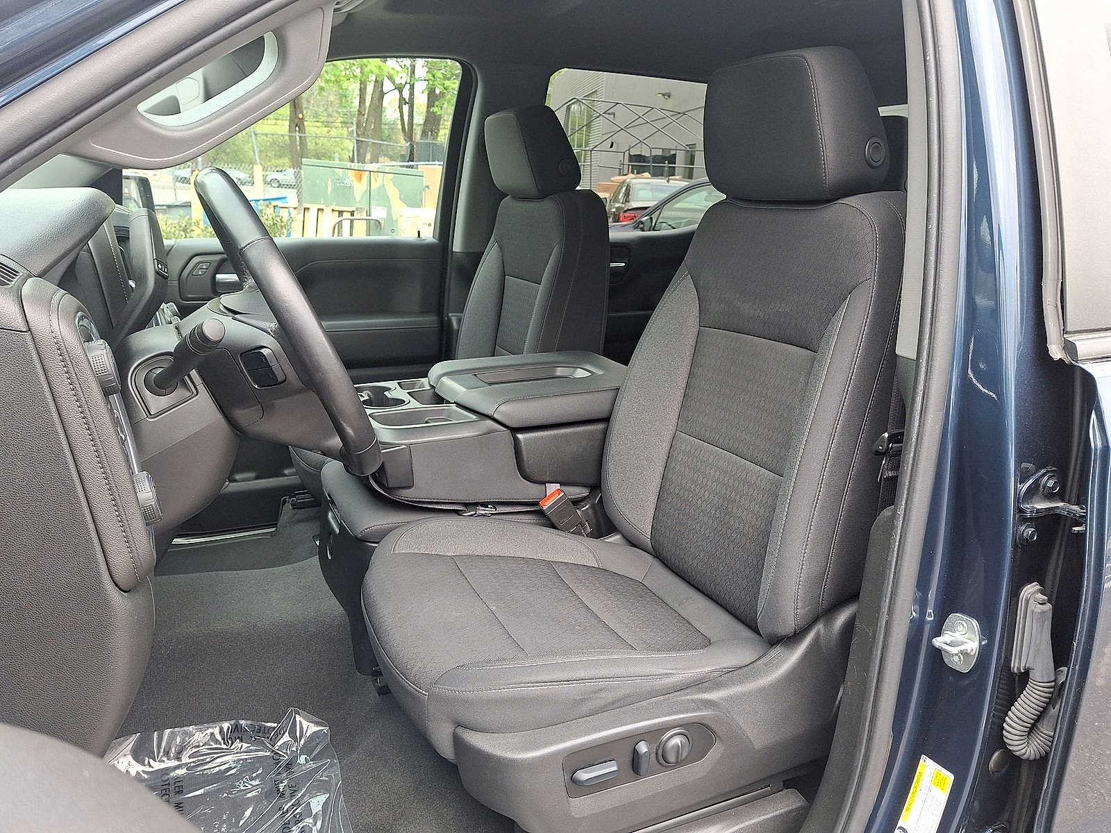 Thumbnail: 2022 Chevrolet Silverado 1500 - 11