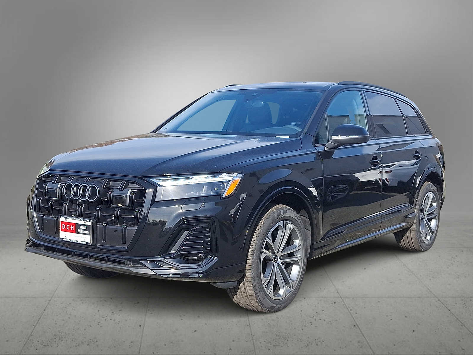 Thumbnail: 2026 Audi Q7 - 1