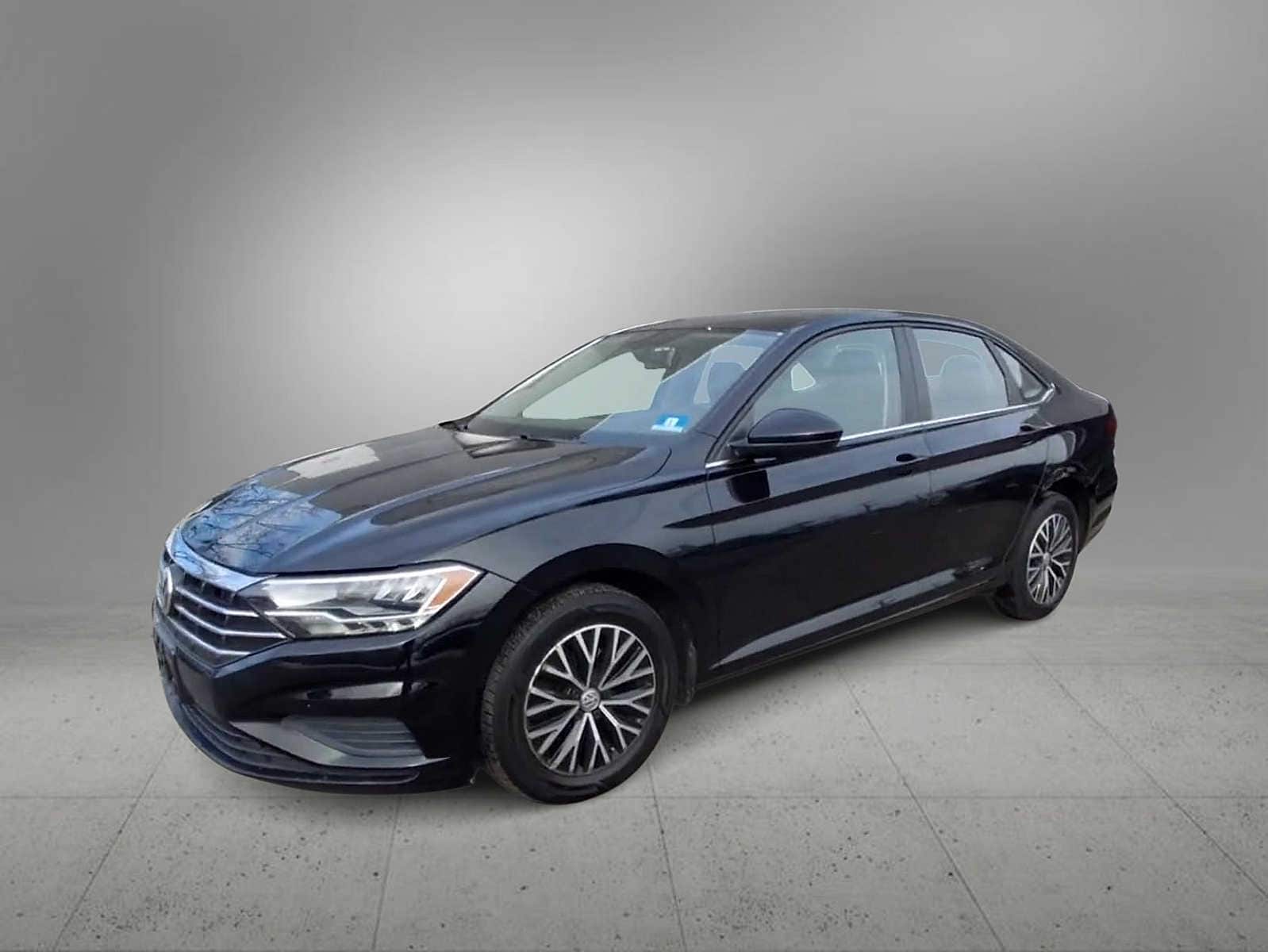 Thumbnail: 2019 Volkswagen Jetta - 4