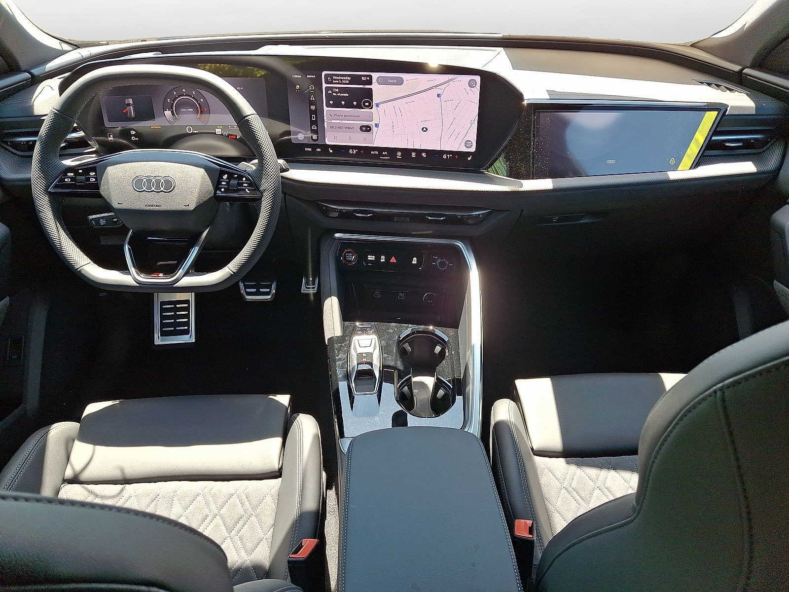 Thumbnail: 2026 Audi SQ5 - 10