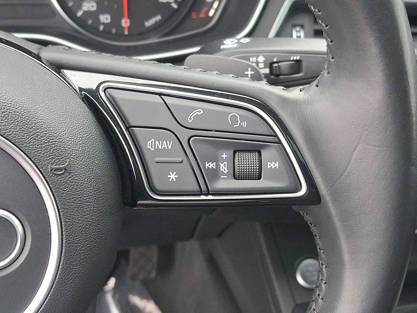 Thumbnail: 2019 Audi A4 - 18