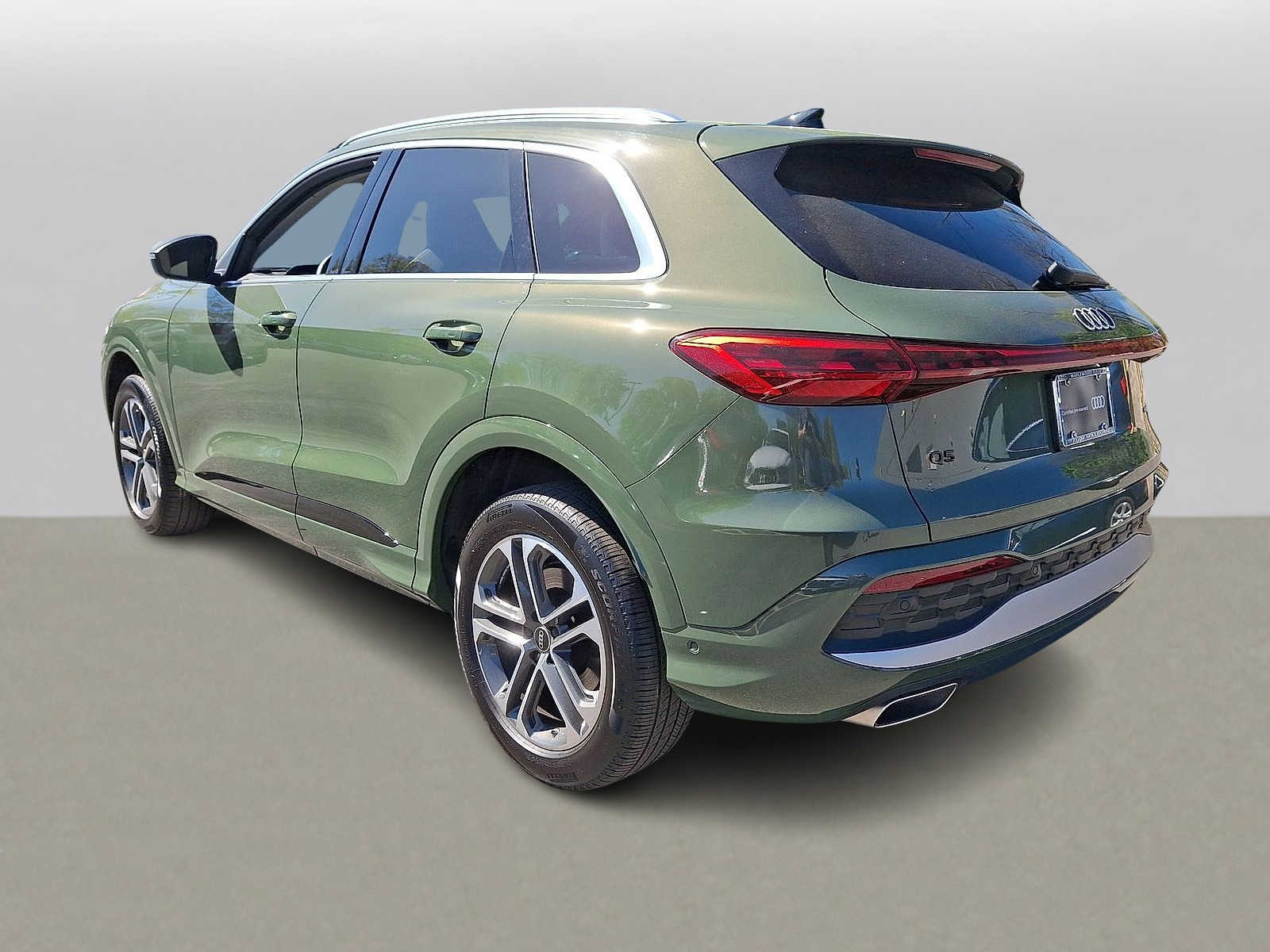 Thumbnail: 2025 Audi Q5 - 19