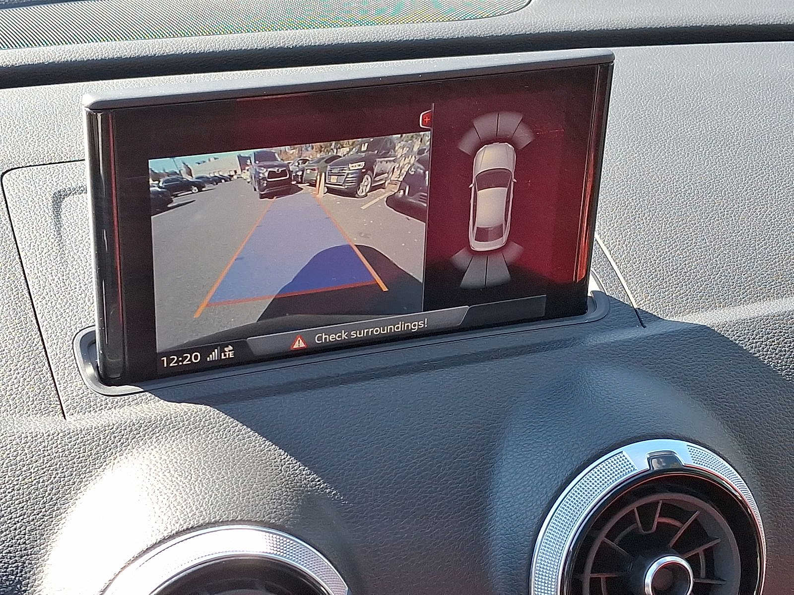 Thumbnail: 2020 Audi S3 - 14