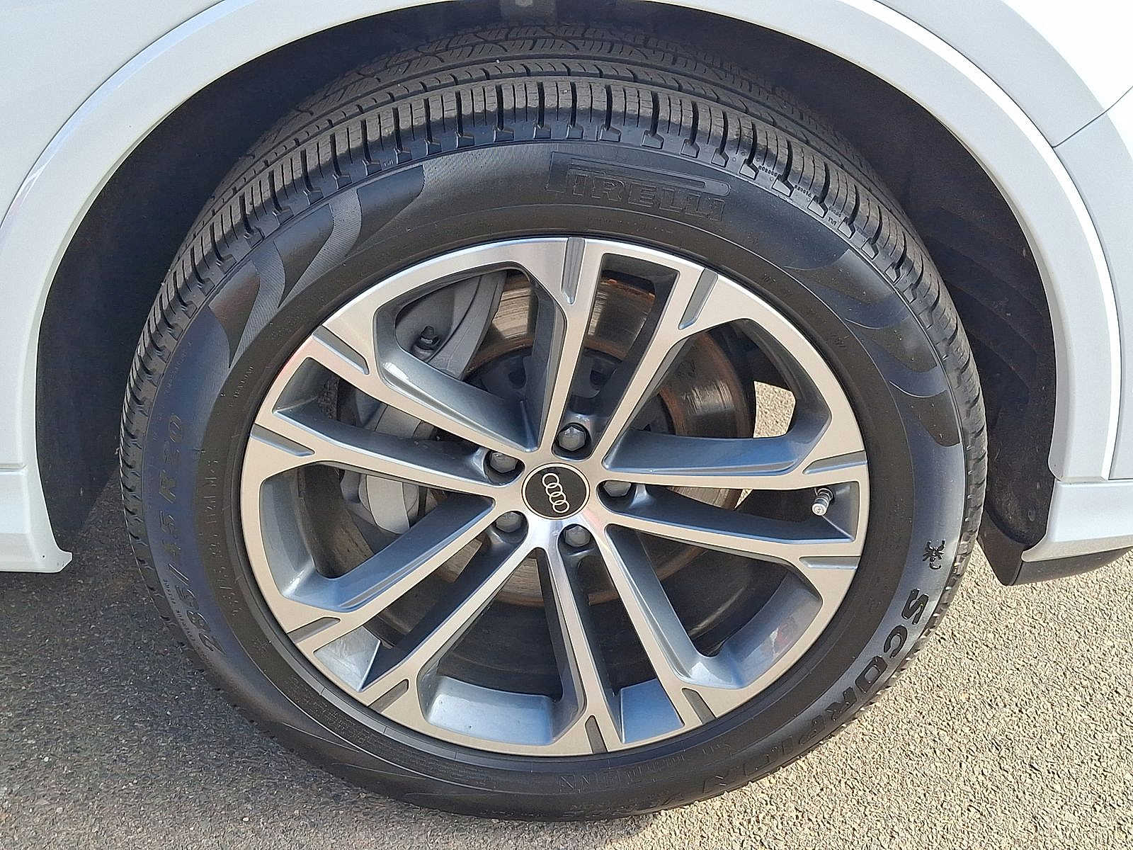 Thumbnail: 2025 Audi Q7 - 27