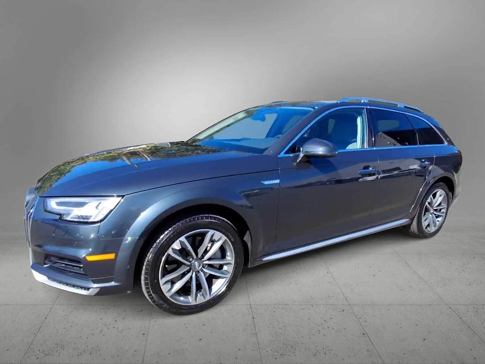 Thumbnail: 2018 Audi A4 - 4