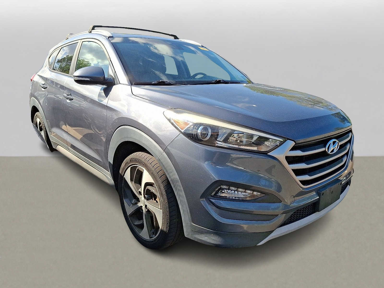 Thumbnail: 2017 Hyundai Tucson - 2