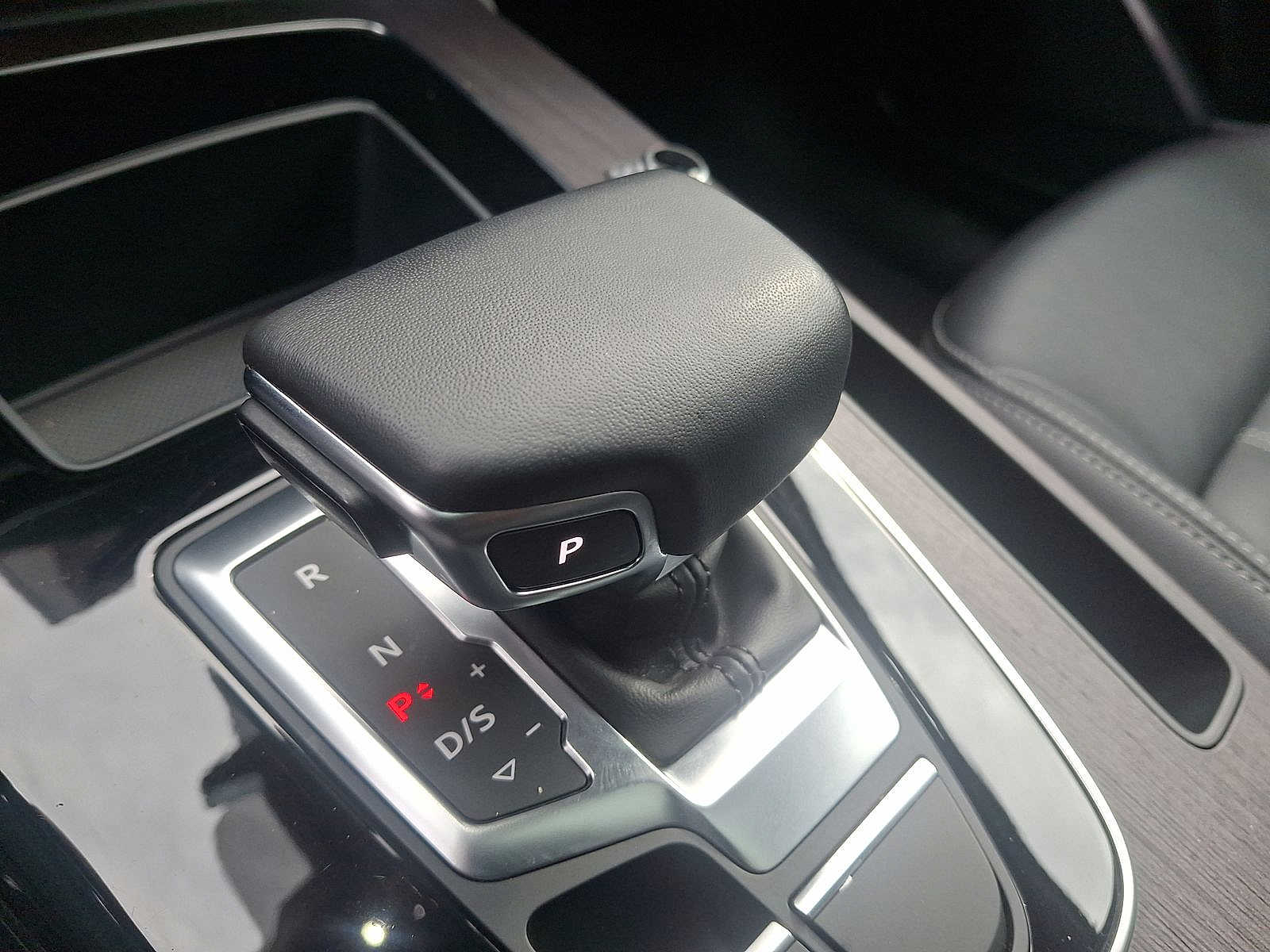 Thumbnail: 2023 Audi Q5 - 12