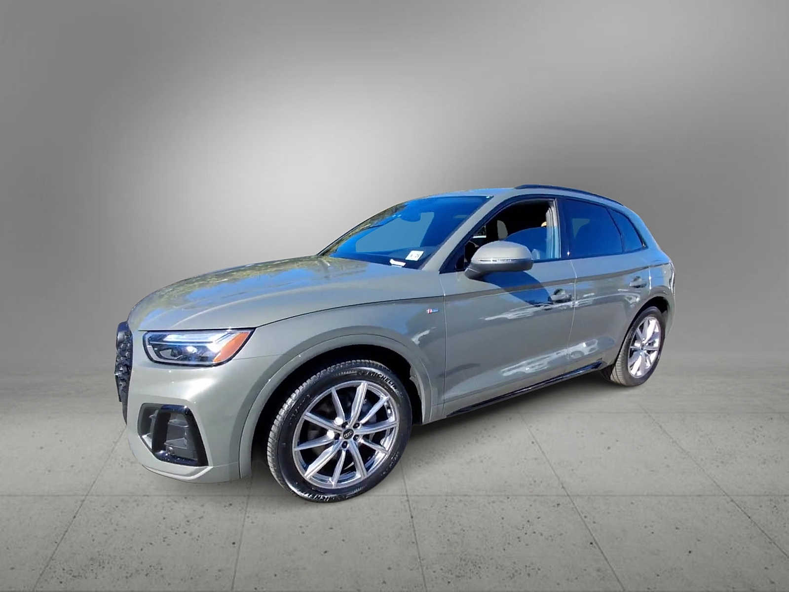 2023 Audi Q5 S line Premium Plus photo 3