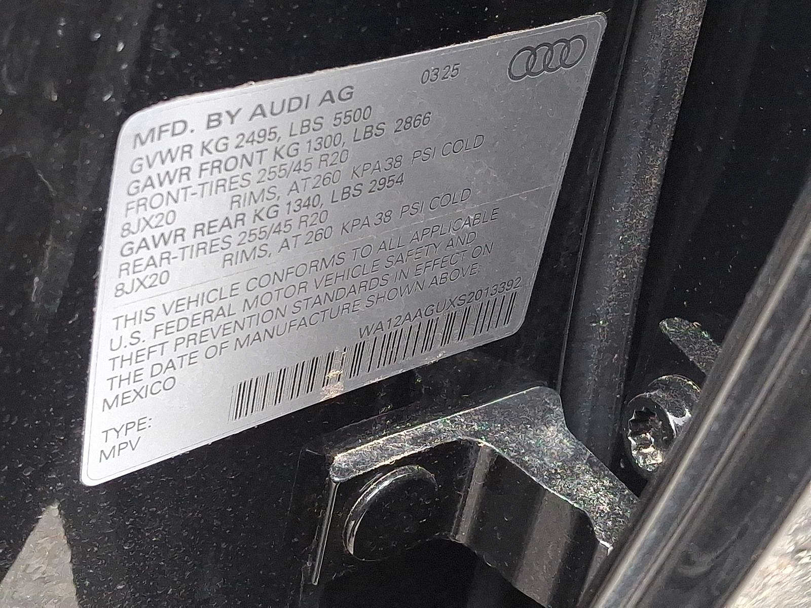 Thumbnail: 2025 Audi Q5 - 17