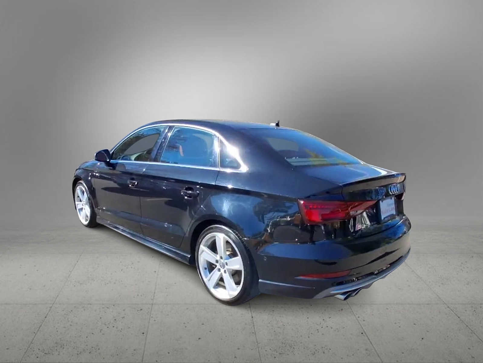 Thumbnail: 2020 Audi S3 - 6