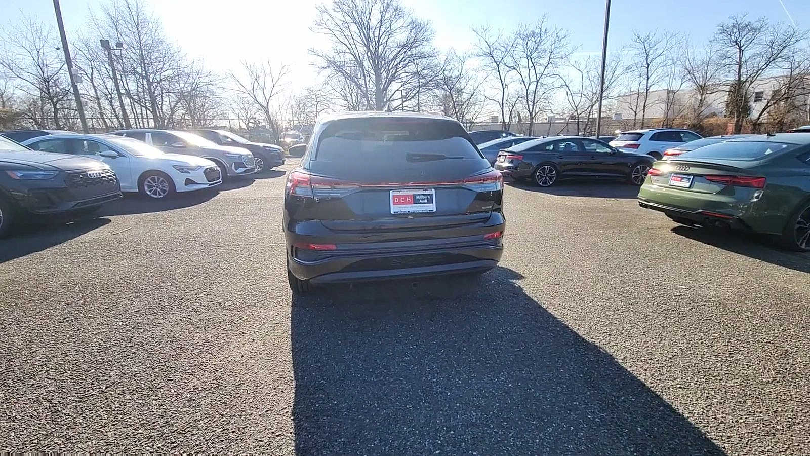 Thumbnail: 2025 Audi Q4 e-tron - 7
