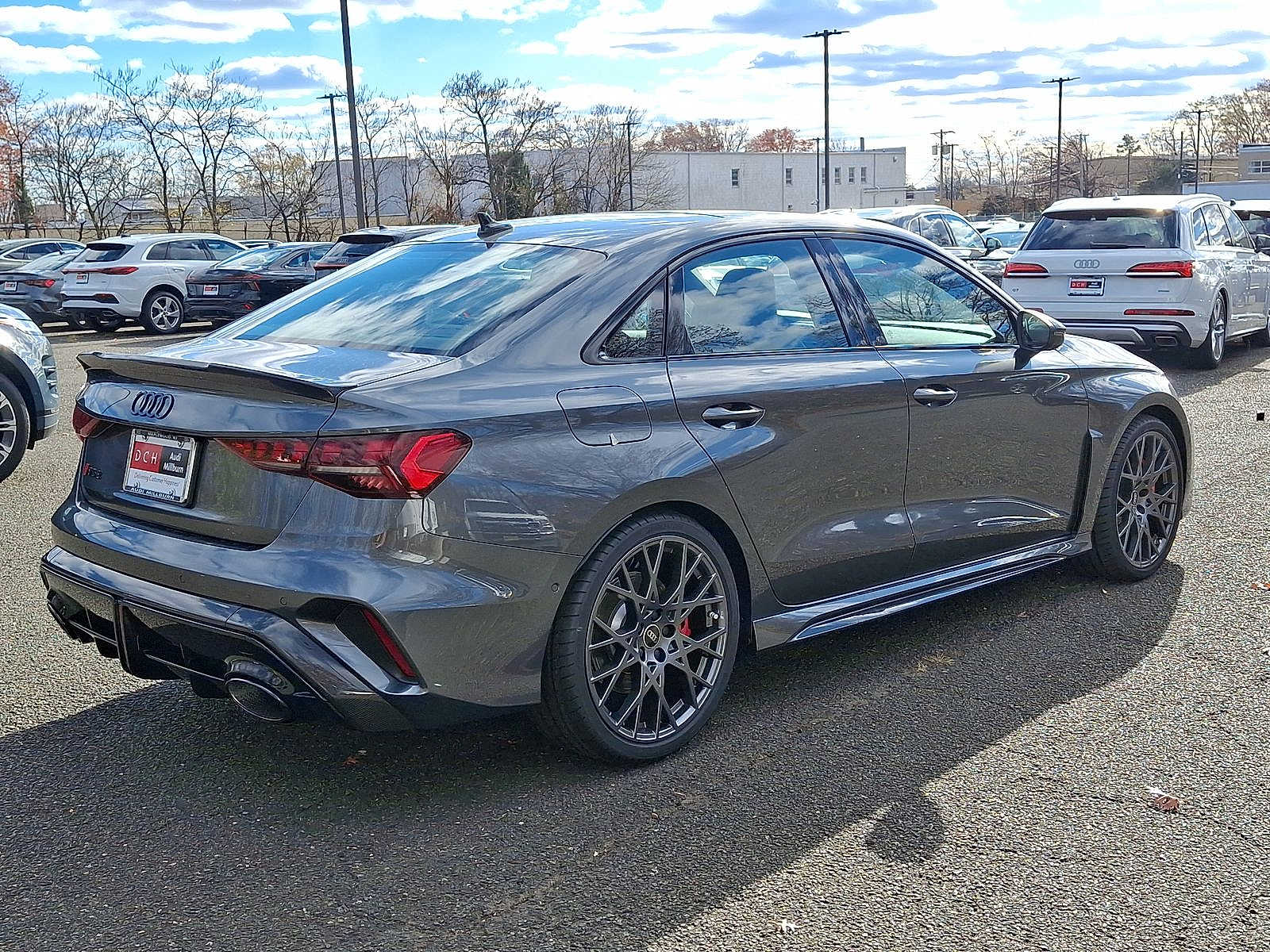 Thumbnail: 2025 Audi RS 3 - 11