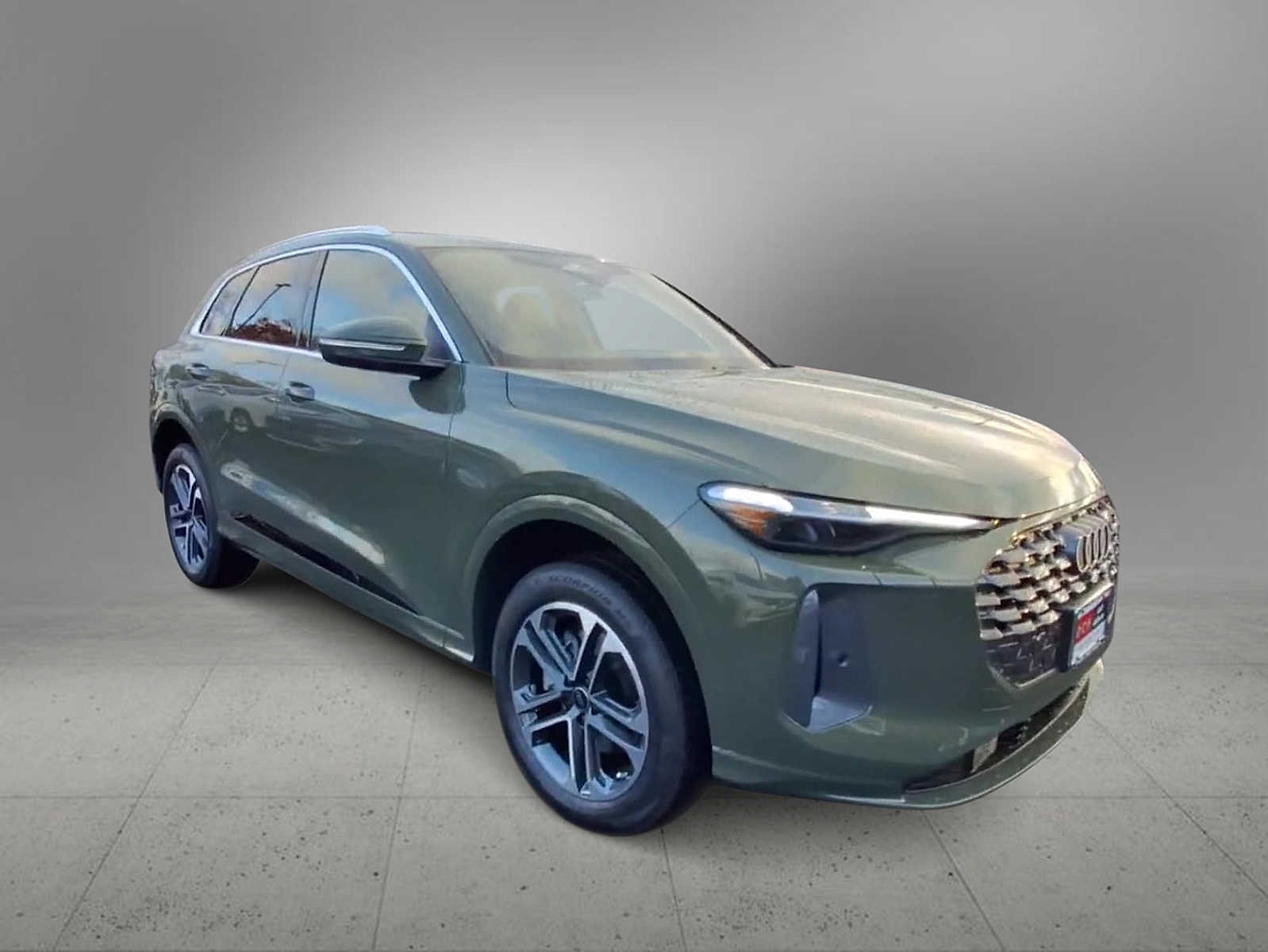 Thumbnail: 2025 Audi Q5 - 2