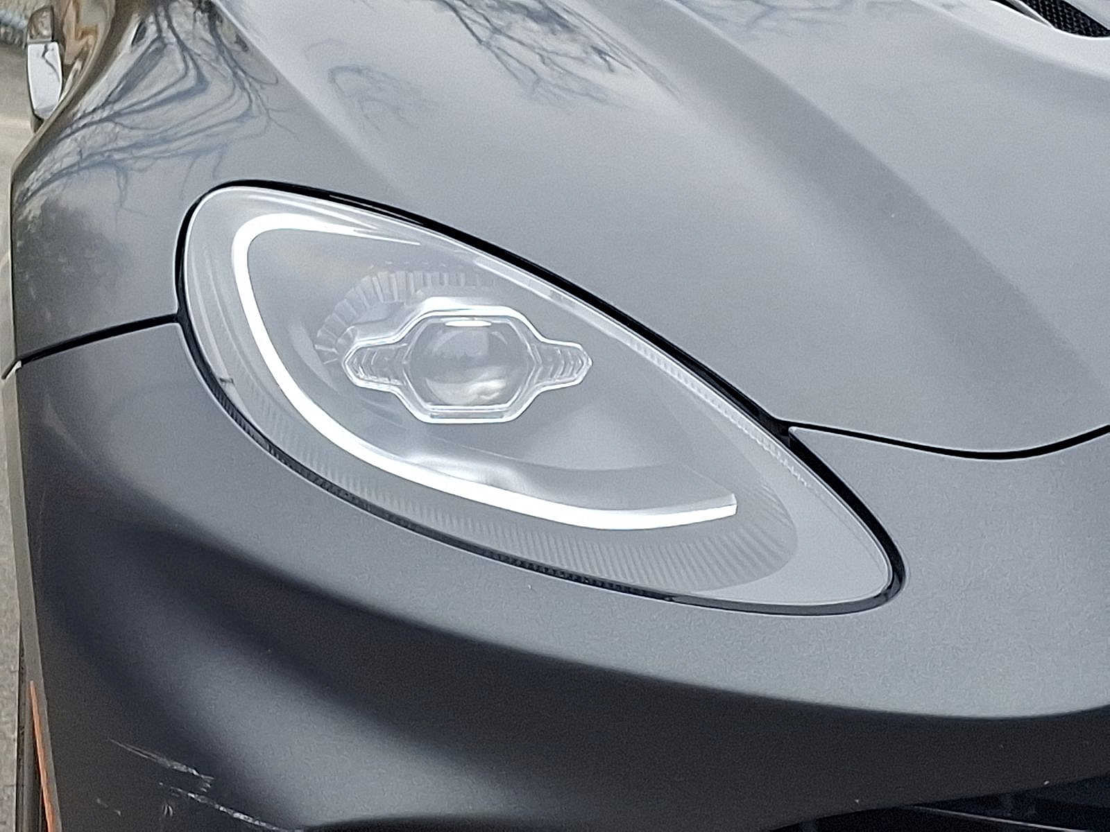 Thumbnail: 2021 Aston Martin DBX - 28