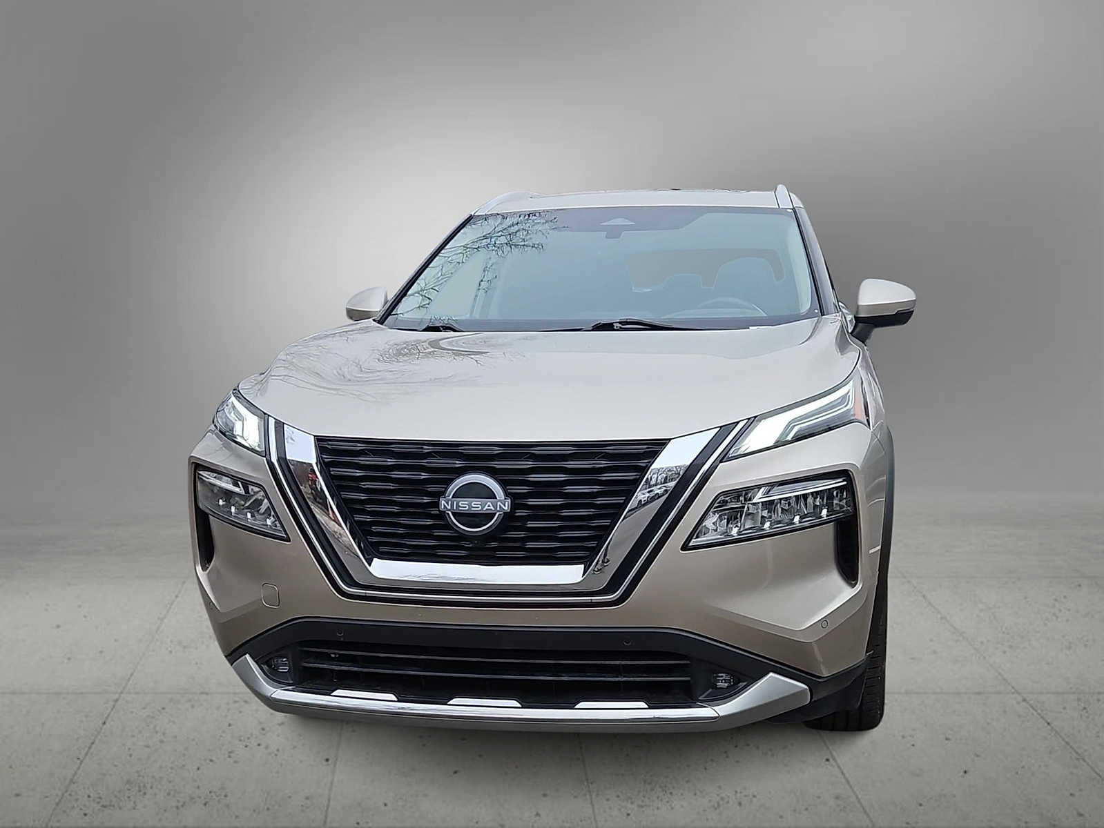 Thumbnail: 2022 Nissan Rogue - 3