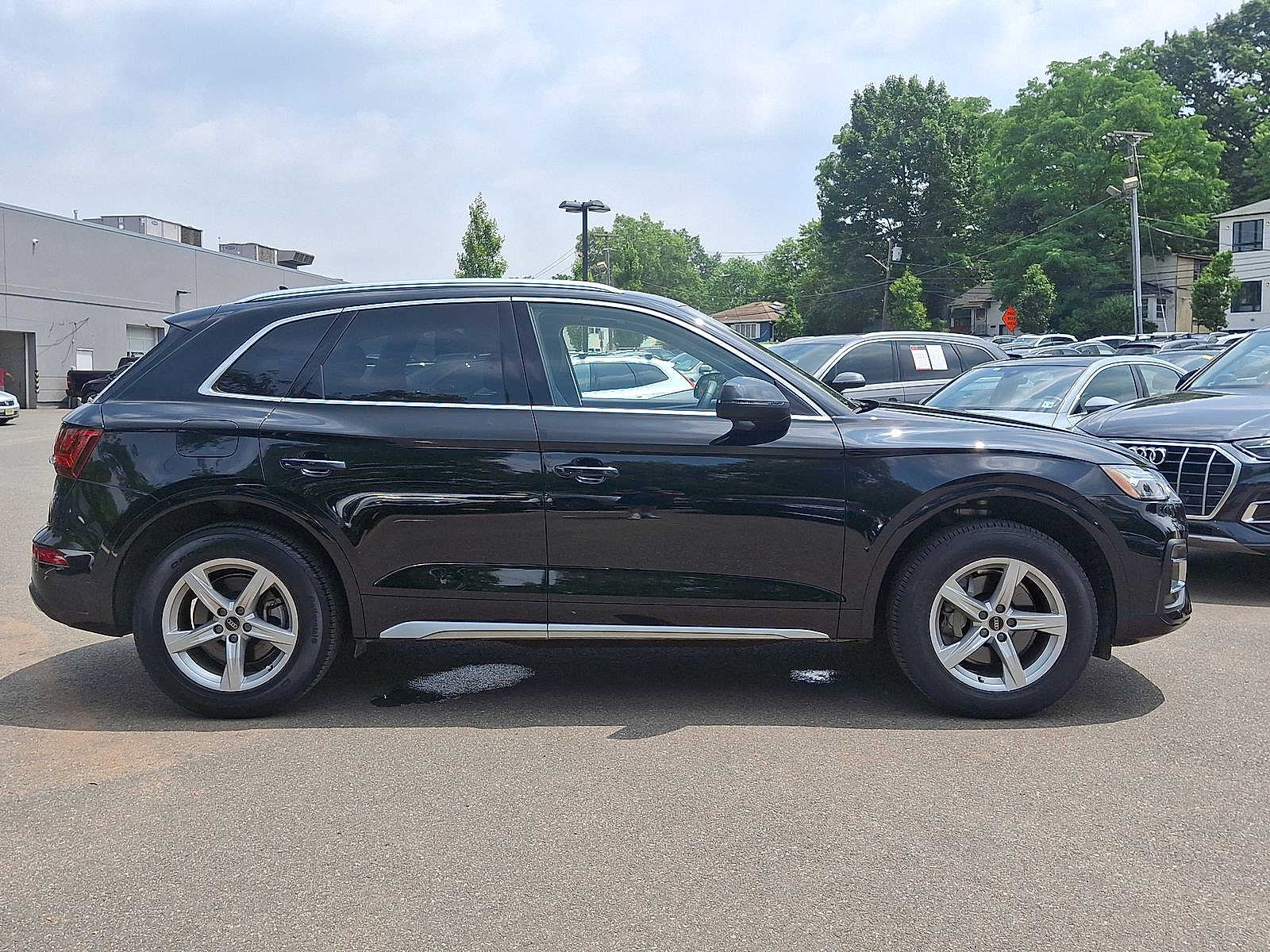 Thumbnail: 2022 Audi Q5 - 26