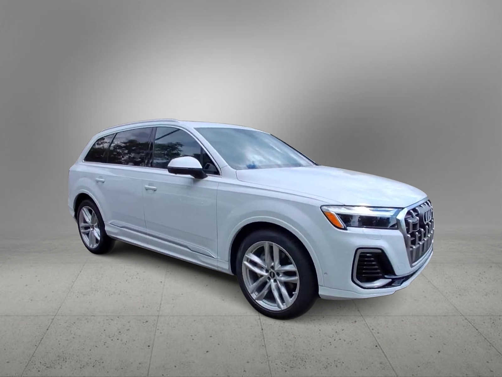 Thumbnail: 2025 Audi Q7 - 2