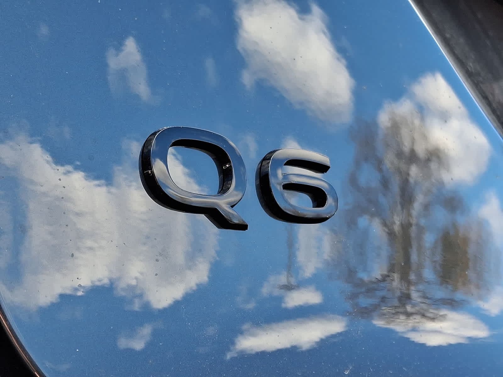 2025 Audi Q6 e-tron Premium Plus 19