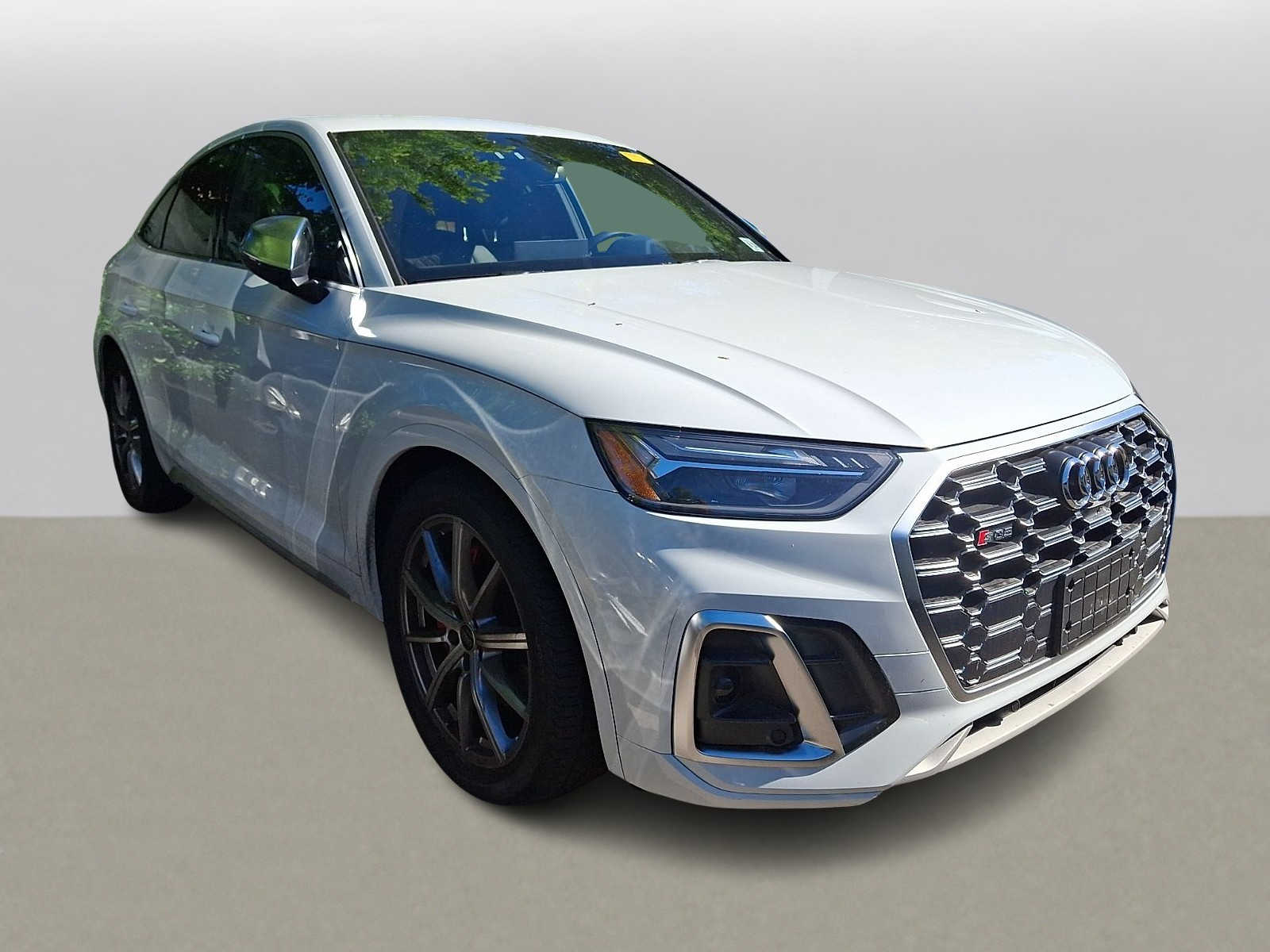 Thumbnail: 2023 Audi SQ5 - 2