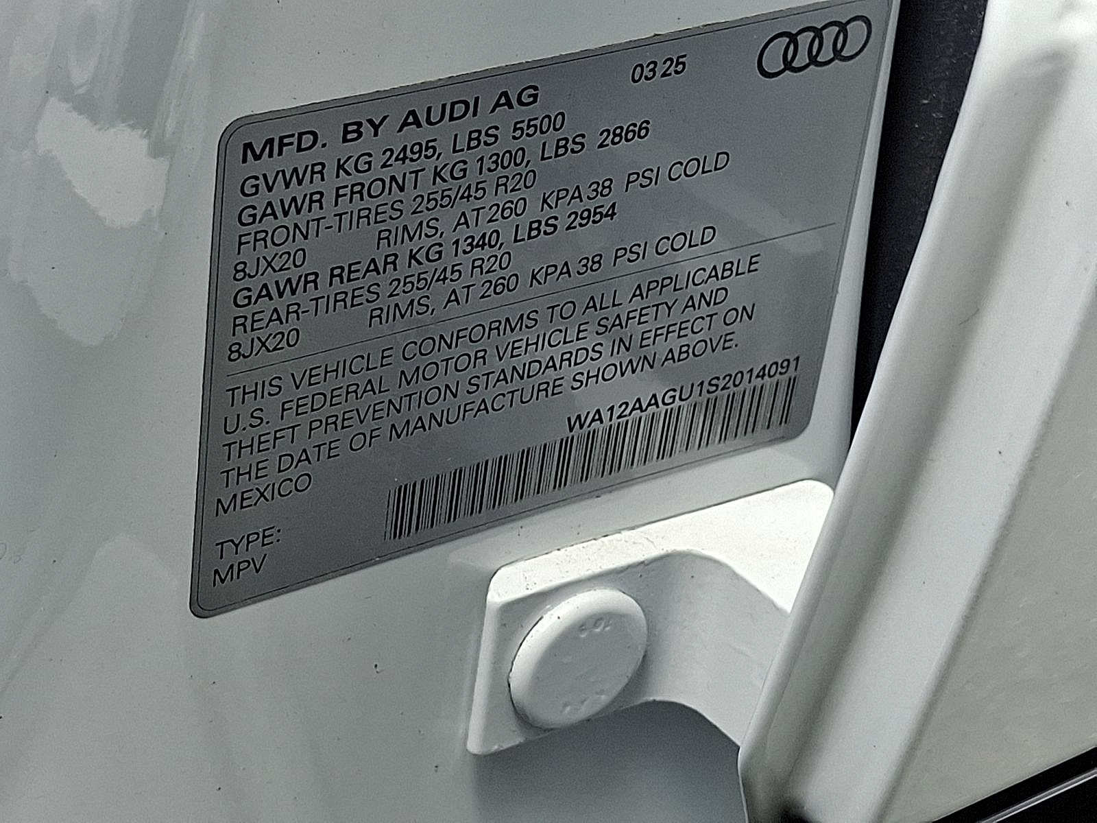 Thumbnail: 2025 Audi Q5 - 16